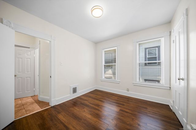 217 Woodlawn Terrace, Waterbury, CT 06710