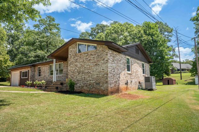 105 Carter Heights Drive, Gaffney, SC 29340
