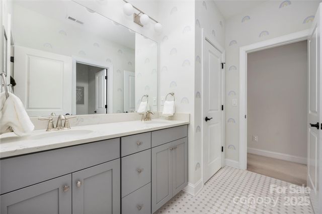 11020 Vanguard Parkway, Huntersville, NC 28078