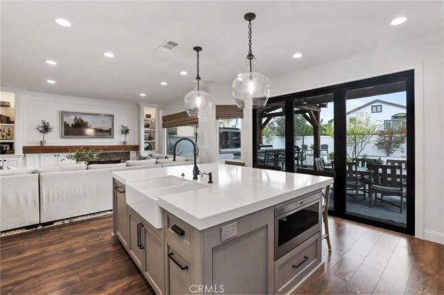 3 Tresaunce, Lake Forest, CA 92610