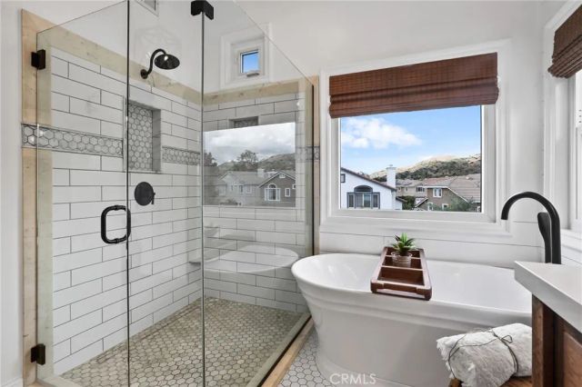 3 Tresaunce, Lake Forest, CA 92610