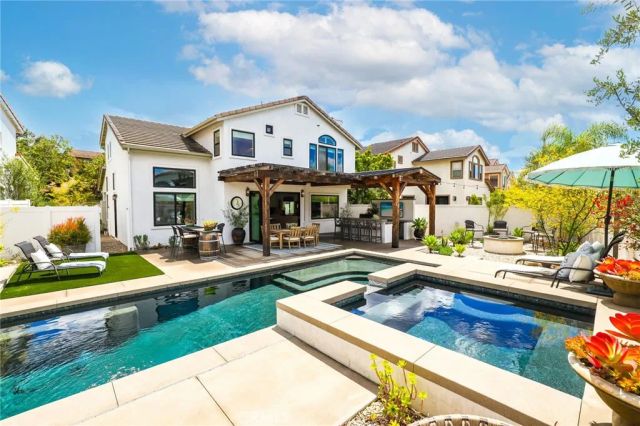 3 Tresaunce, Lake Forest, CA 92610