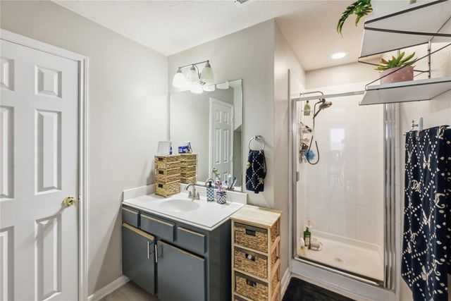 18215 Echo Mar Lane, Houston, TX 77084