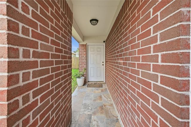 18215 Echo Mar Lane, Houston, TX 77084