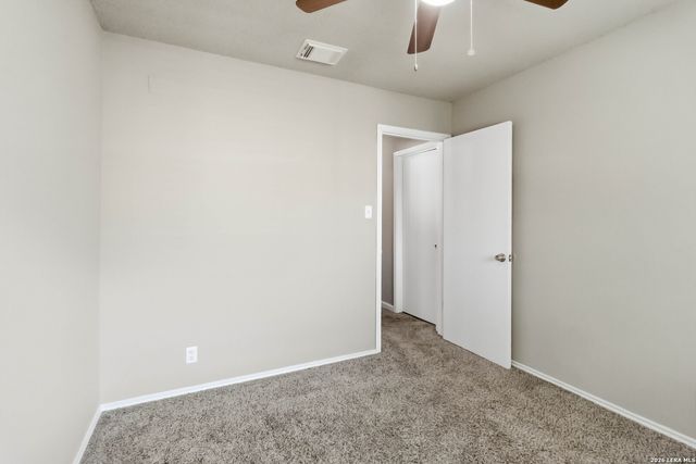 4086 WINTER SUNRISE DR, San Antonio, TX 78244