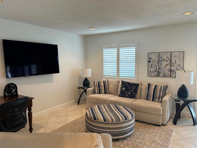 1219 NW 126TH Terrace, Sunrise, FL 33323