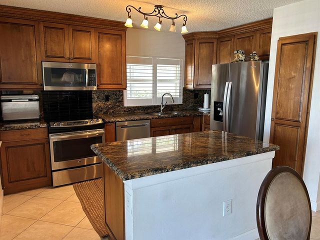 1219 NW 126TH Terrace, Sunrise, FL 33323