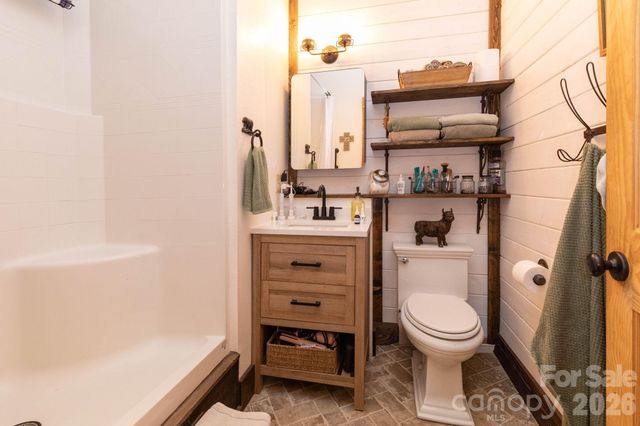 75 mypie Drive, Sylva, NC 28779