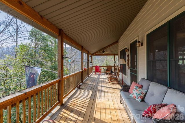 75 mypie Drive, Sylva, NC 28779