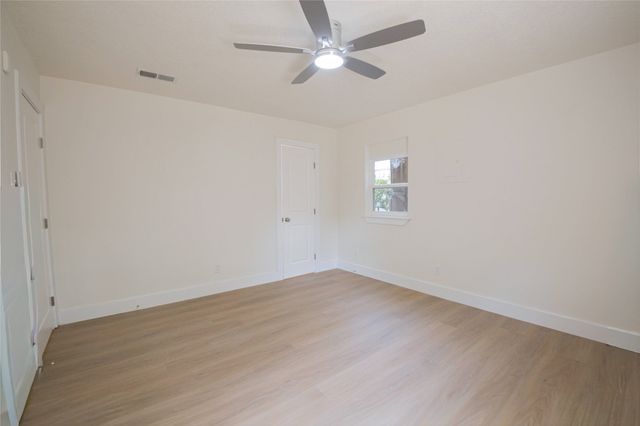 224 Southway Drive, Everman, TX 76140