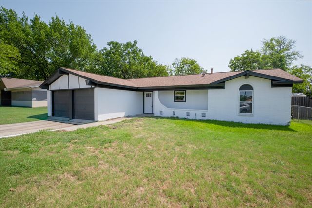 224 Southway Drive, Everman, TX 76140