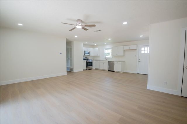 224 Southway Drive, Everman, TX 76140