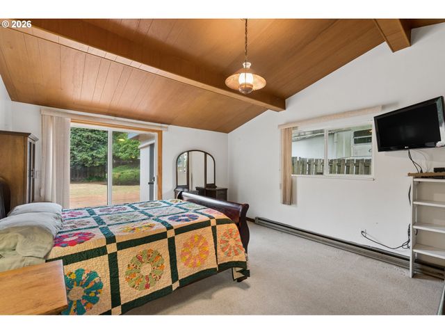 616 Se 175TH Pl, Portland, OR 97233