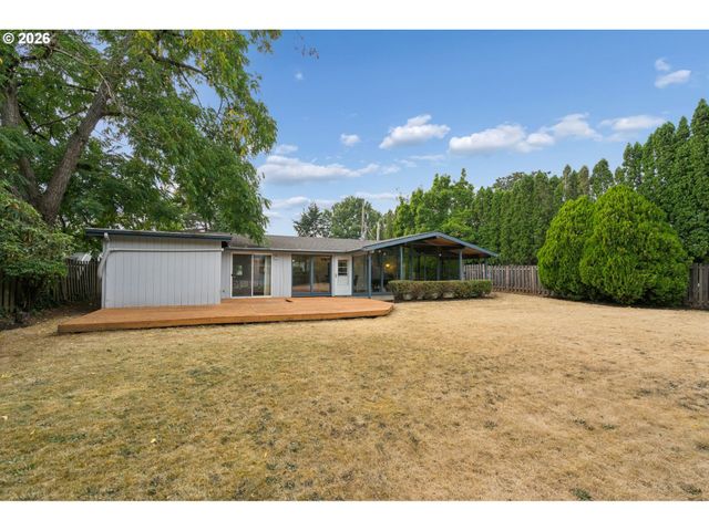 616 Se 175TH Pl, Portland, OR 97233