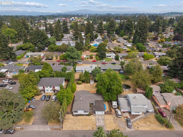 616 Se 175TH Pl, Portland, OR 97233