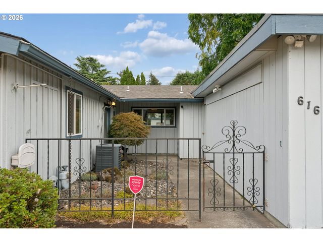 616 Se 175TH Pl, Portland, OR 97233