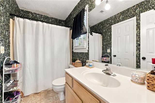 1 Ivy Ridge Court, Greensboro, NC 27407