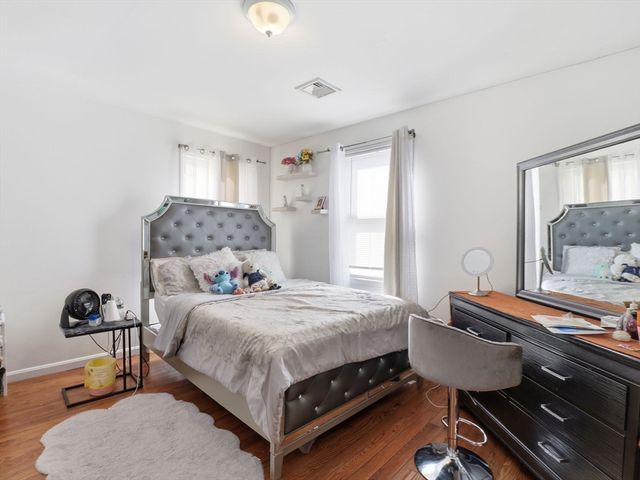 12-14 Dover St, Haverhill, MA 01830