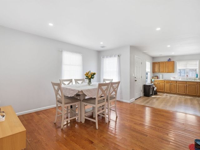 12-14 Dover St, Haverhill, MA 01830