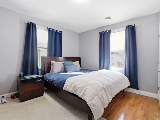 12-14 Dover St, Haverhill, MA 01830