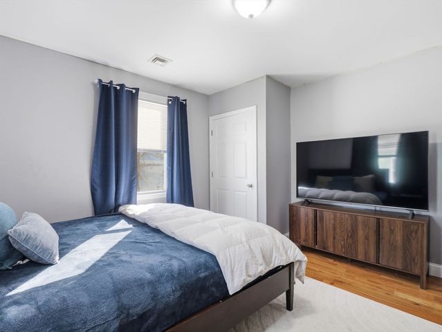 12-14 Dover St, Haverhill, MA 01830