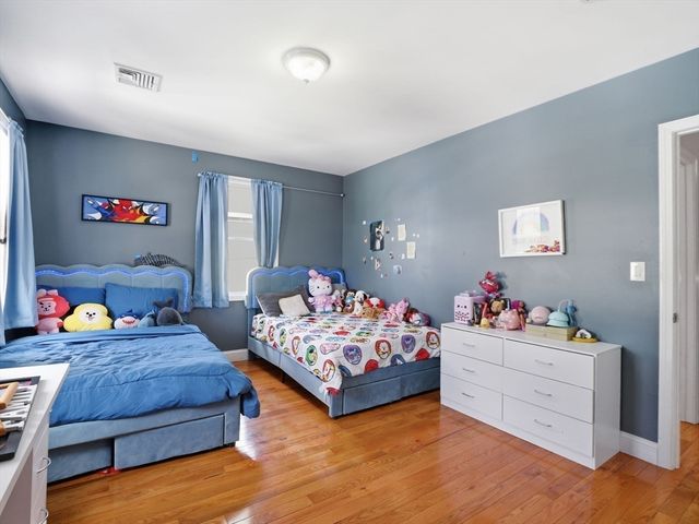 12-14 Dover St, Haverhill, MA 01830