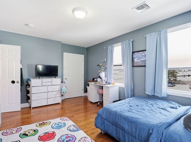 12-14 Dover St, Haverhill, MA 01830