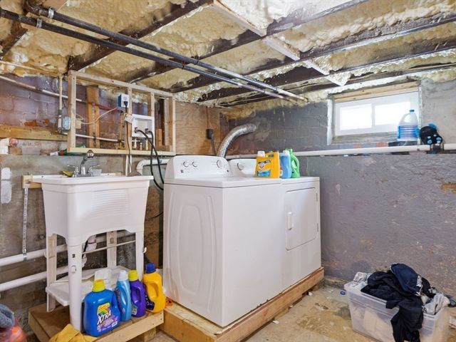 12-14 Dover St, Haverhill, MA 01830