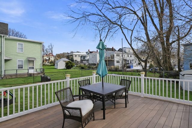 12-14 Dover St, Haverhill, MA 01830