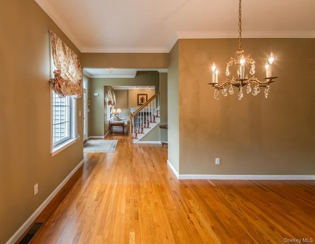100 Rockledge Drive, Pleasant Valley, NY 12569