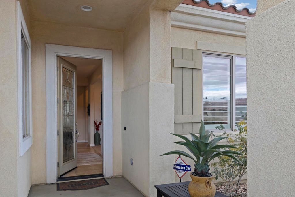 Image 3 of property listing at 81138 Avenida Lorena, Indio, CA 92203