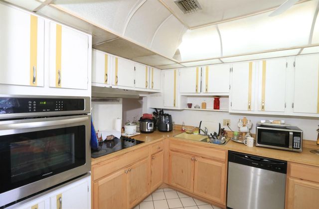 2886 Fernley Drive E 91, West Palm Beach, FL 33415