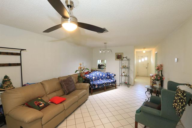 2886 Fernley Drive E 91, West Palm Beach, FL 33415