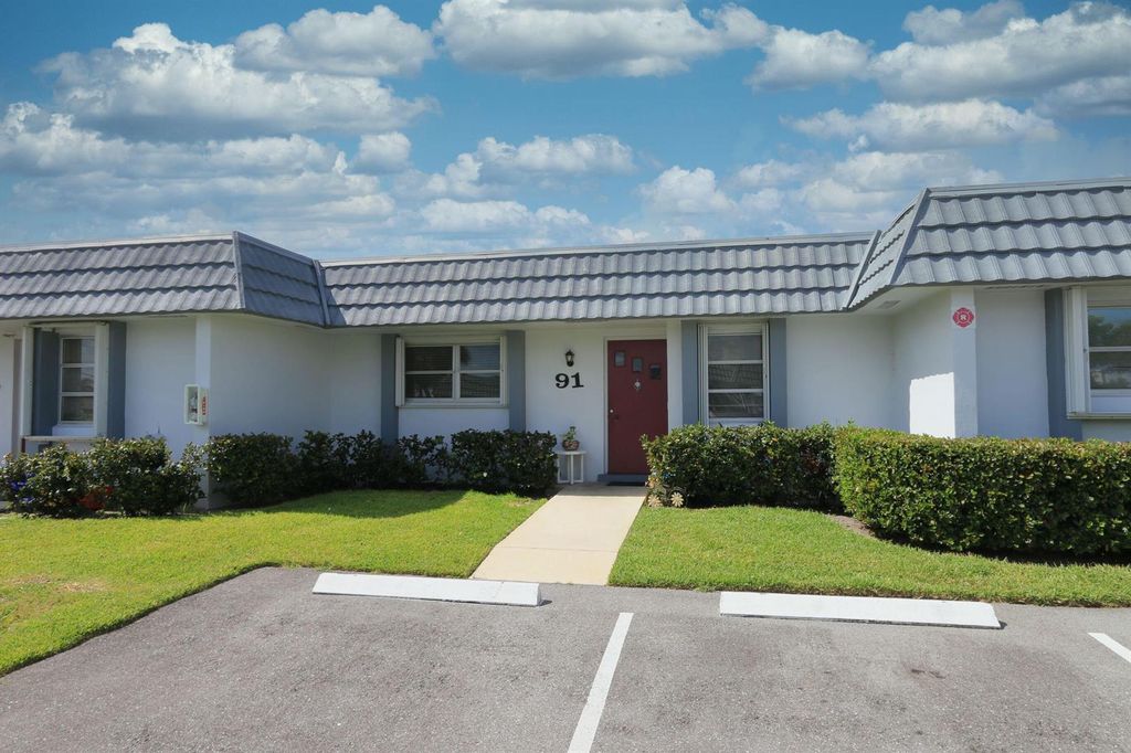 2886 Fernley Drive E 91, West Palm Beach, FL 33415