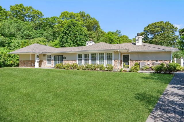 200 Lake Pointe Circle 200, Middle Island, NY 11953
