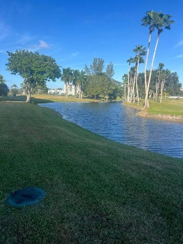 3597 Birdie Drive 202, Lake Worth, FL 33467