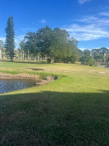 3597 Birdie Drive 202, Lake Worth, FL 33467