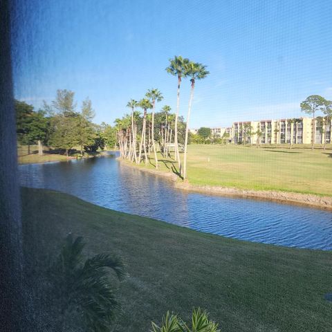 3597 Birdie Drive 202, Lake Worth, FL 33467