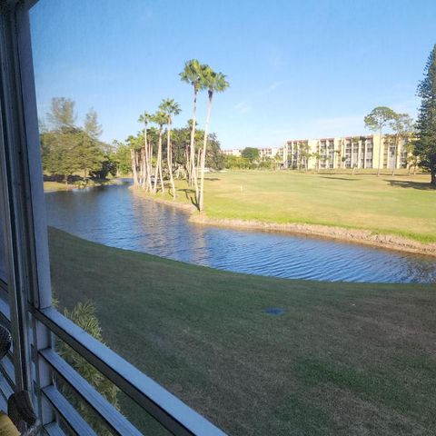 3597 Birdie Drive 202, Lake Worth, FL 33467