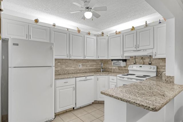 337 Pine Ridge Circle A-1, Greenacres, FL 33463