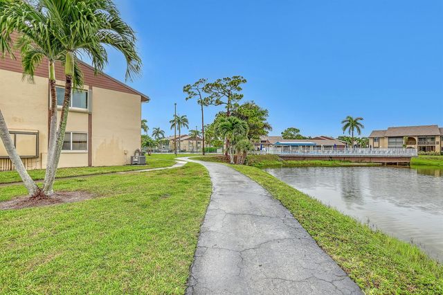 337 Pine Ridge Circle A-1, Greenacres, FL 33463