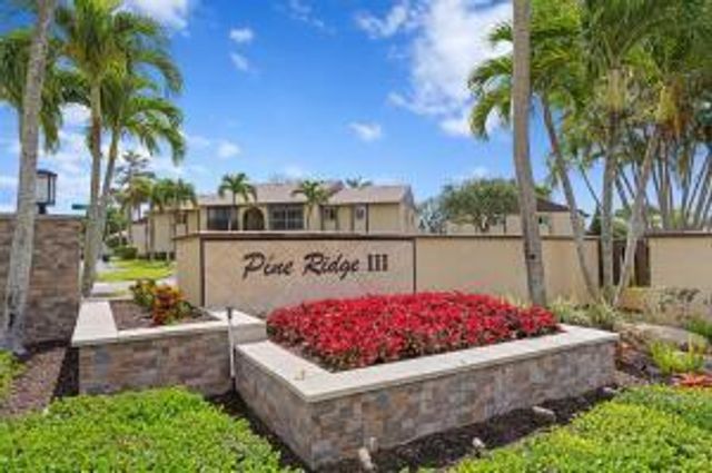 337 Pine Ridge Circle A-1, Greenacres, FL 33463