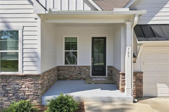 723 Linger Longer Drive, Ellijay, GA 30540