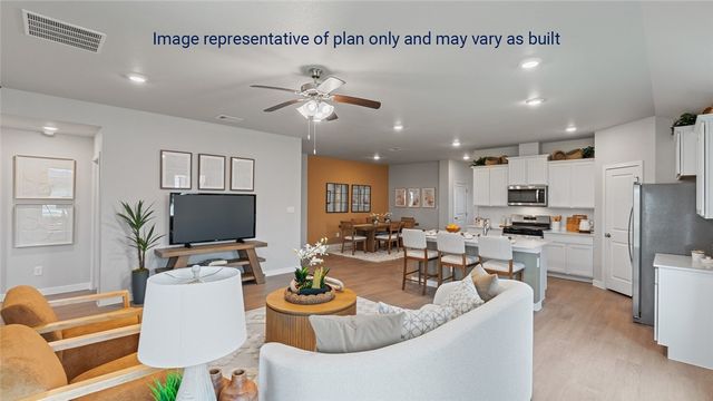 3638 Sahar Lake Dr, Robstown, TX 78380