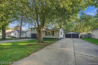 8580 Nancy Avenue, Utica, MI 48317