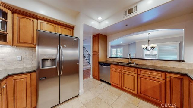 11540 Moorpark Street 103, North Hollywood, CA 91602