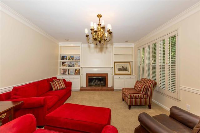 185 Highview Trace, Fayetteville, GA 30215