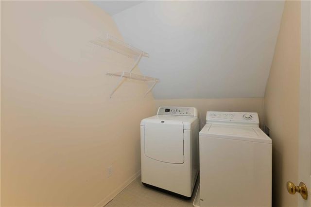 185 Highview Trace, Fayetteville, GA 30215