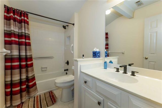185 Highview Trace, Fayetteville, GA 30215