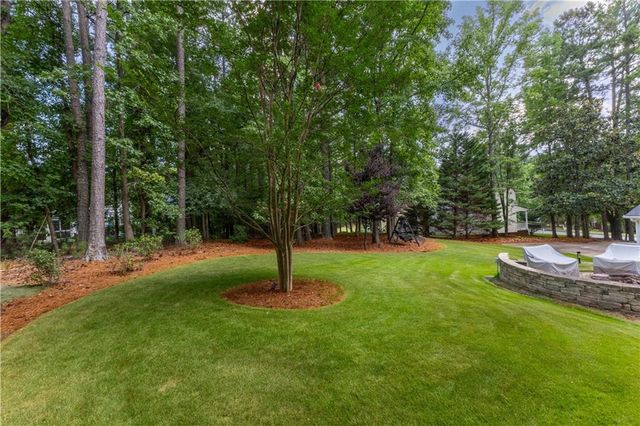 185 Highview Trace, Fayetteville, GA 30215